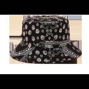 Hat and backpack 🎒 combo...sold separately!!